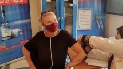 لا يفوتك رسالة شكر من سيدة إنجليزية بعد تلقيها لقاح كورونا بالشرقية
