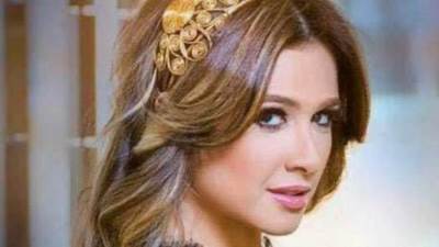 ياسمين عبد العزيز تعاني من تشنج القولون وليس تسمم .. تعرف علي التفاصيل 