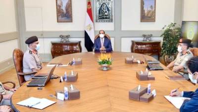 الرئيس السيسي يتابع مشروعات الهيئة الهندسية للعاصمة الإدارية