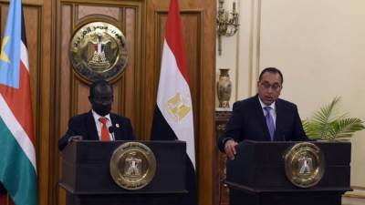 جيمس واني إيجا:يعبر عن فخرة بكونة خريج احدي الجامعات المصرية