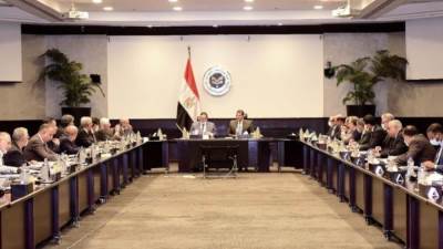 رئيسا هيئة الاستثمار ومصلحة الجمارك يبحثان أهم التعديلات الواردة باللائحة التنفيذية لقانون الجمارك الجديد