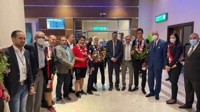 استقبال حافل من الشباب والرياضة لأبطال التايكوندو بمطار القاهرة