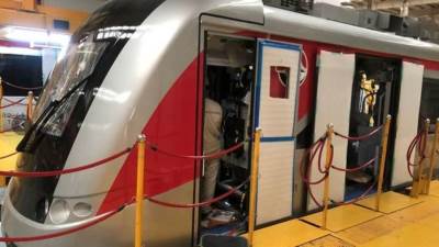 القومية للأنفاق تستقبل أولى قطارات مشروع القطار الكهربائي الشهر المقبل