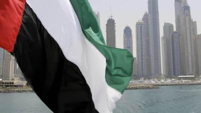 الامارات تمنح الإقامة الذهبية للأطباء المقيمين بالدولة