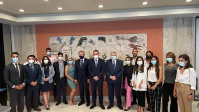 رئيسة الجمهورية اليونانية تستقبل الوفد المصري واليوناني والقبرصي خلال زيارتهم إلى أثينا