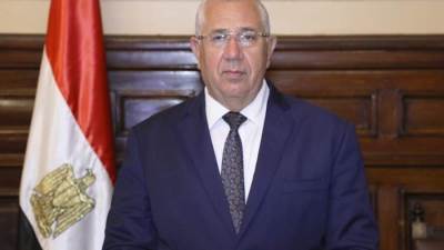 "القصير" يشدد على متابعة منظومة الأسمدة وكارت الفلاح والزراعة التعاقدية 