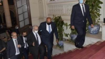 عاجل:سامح شكرى يبحث مع وزير خارجية الجزائر قضية سد النهضة والوضع فى ليبيا