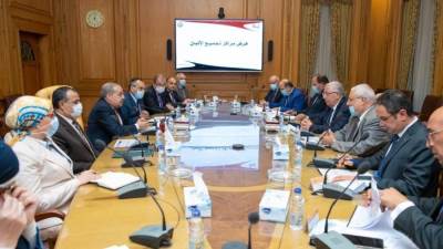 وزيرا "الإنتاج الحربي" و"الزراعة" يتابعان تطوير مراكز تجميع الألبان