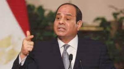 السيسى: يجب أن نرفع سعر رغيف الخبز وأنا من سيتحمل المسؤولية