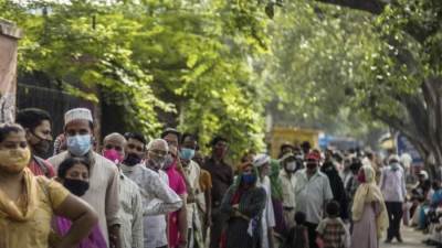 عاجل: معهد الهند للتكنولوجيا يتوقع موجة جديدة من الإصابات بكوفيد