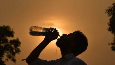 هيئة الأرصاد تحذر من ارتفاع درجة الحرارة غدًا