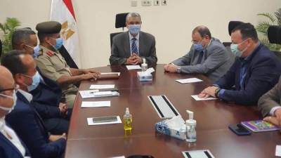 190 مليون جنيه قيمة توقيع عقد تنفيذ توصيل التيار الكهربائي بشرق العوينات