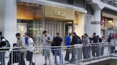 "أبل" و"أفيرم" تخططان لإطلاق خدمة دفع آجل للمشتريات في كندا