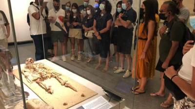 الفوج السياحي لأول رحلة طيران من أسبانيا إلى الأقصر منذ استئناف السياحة