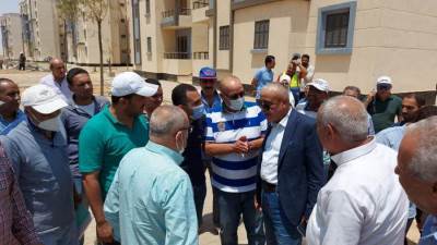  مسئولو الإسكان يتابعون تنفيذ 29496 وحدة بـ"سكن لكل المصريين" في حدائق العاصمة