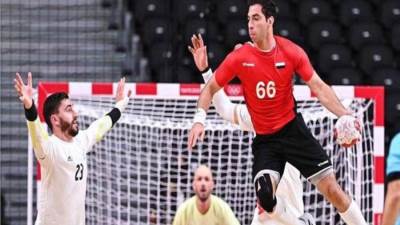 هزيمة المنتخب المصري لكرة اليد وأول تعليق لللاعب أحمد الأحمر