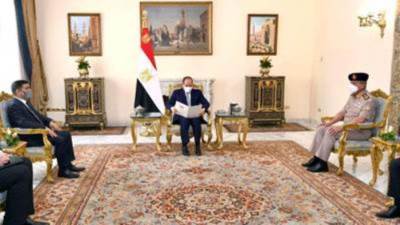 السيسى ووزير الدفاع العراقي يبحثان التعاون الثنائي العسكري بين البلدين