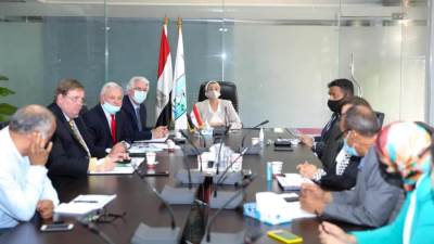 وزيرة البيئة تناقش مع شركة أمريكية تنفيذ مشروع تحويل المخلفات لوقود بالفيوم