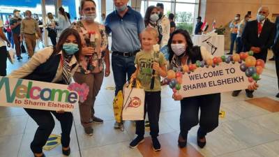 مطار شرم الشيخ يستقبل أولى الرحلات الجوية الروسية التابعة لشركة Rossiya Airlines