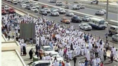 قطر تنتفض.. أولاد عم "بني مُر بأسيوط" يؤرقون مضاجع "تميم" بمظاهرات واسعة