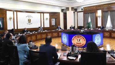 رئيس الوزراء يتابع خطوات إنشاء المنطقة الصناعية الروسية