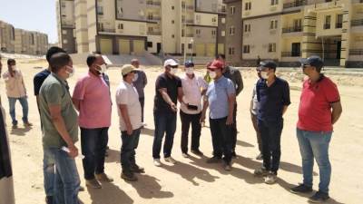 مسئولو الإسكان يتفقدون مشروعات مدينتي ناصر وأسيوط الجديدتين