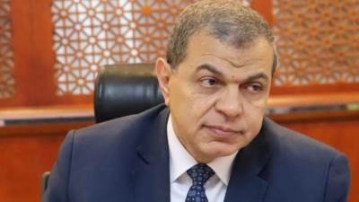 القوى العاملة: تعيين 482 شاباً والتفتيش على 201 منشأة بالأقصر