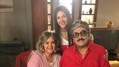 بعد اطلاق اسم سمير غانم علي كوبري دنيا سمير غانم :فخورة اني شايلة اسمك