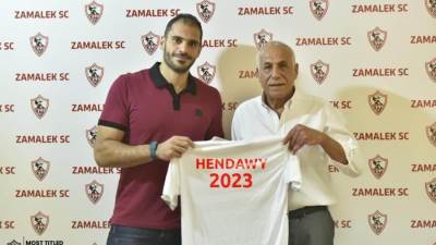 الزمالك: رحبوا معنا بعودة حارس مرمى كوماندوز اليد كريم هنداوى لمدة عامين