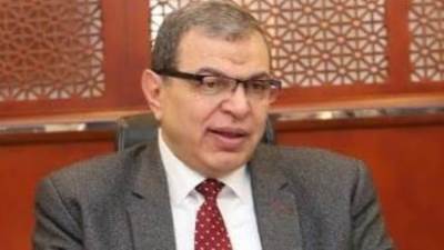 القوى العاملة: صرف 3.2 مليون جنيه منحة لـ 3348 عاملا غيرمنتظم بالسويس