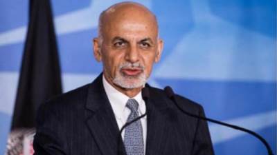 وزير الدفاع الأفغاني: الرئيس أشرف غنى كبل أيادينا ولاذ بالفرار خارج البلاد