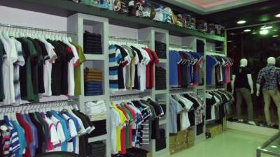 التموين: 98 مخالفة لعروض وهمية و271 محضر لعدم أعلان السعر