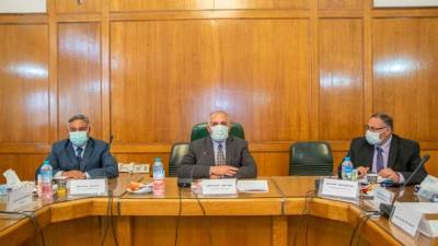 وزير الري يتابع موقف الفيضان بالنيل والإطمئنان على حالة منشآتنا المائية