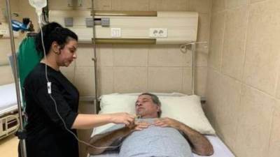 توفيق عكاشة يدخل المستشفي علي أثر ازمة صحية خطيرة 