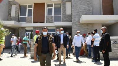 وزير الإسكان يتفقد المراحل الأخيرة لأعمال التشطيبات بالحى السكني الثالث "كابيتال ريزيدانس"