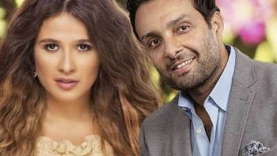 بعد شائعات انفصال ياسمين عبدالعزيز واحمد العوضي شقيقها يرد