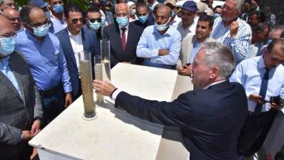 نائبا وزير الإسكان ومحافظ الجيزة يتفقدان محطتى معالجة الصرف الصحي بالبدرشين والعياط
