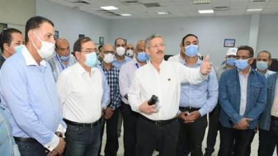 وزير البترول يتابع سير العمل فى توسعات مصفاة تكرير ميدور ومحطة ميدتاب بالأسكندرية