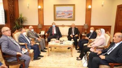 "سعفان" 500 وثيقة تأمين على العمالة غير المنتظمة لخريجي مركز التدريب ببورسعيد