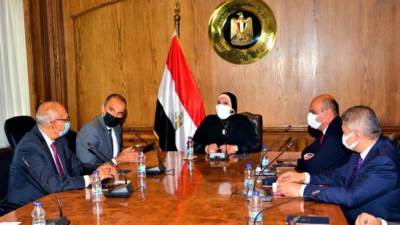 "جامع" تستعرض مع رئيس "جنرال موتورز" خطط الشركة المستقبلية للتوسع بالسوق المصرية