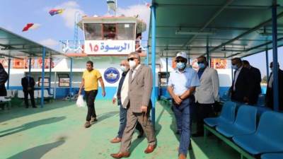 رئيس هيئة قناة السويس يتفقد أعمال ترميم مبنى القبة وترسانة بورسعيد البحرية 