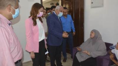 محافظ الجيزة يتابع تسكين أهالي منطقة سن العجوز (الغير آمنة) بمساكن حضارية بديلة