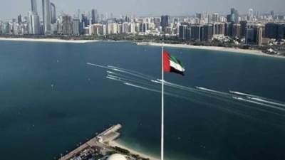 عاجل : الإمارات تعلن فتح تأشيرات السياحة للمطعمين بـ لقاح كورونا 