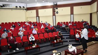 "الشباب والرياضة" تواصل عقد سلسلة من الحلقات النقاشية لبرنامج أكاديمية شباب المتوسط