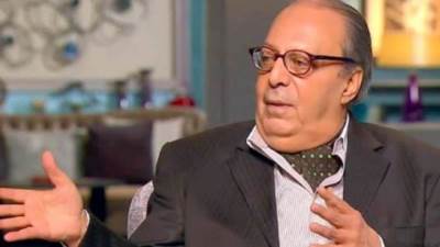 نقابة المهن ترد على تغريدة الفنان أسامة عباس "أنا عايش وعاوز اشتغل"