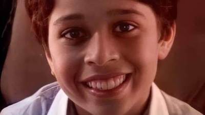 الرئيس السيسى يرسل هدية لطفل المحلة المختطف احتفالا بعودته.. شاهدها