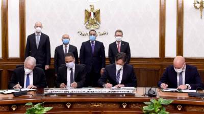 توقيع اتفاقية الخط الأول لشبكة القطار الكهربائي السريع (العين السخنة - مطروح)