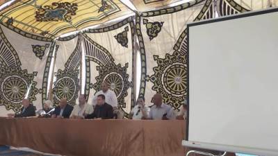 جهاز المنيا الجديدة: بيع ٤ محال تجارية وصيدلية بالسوق التجارية