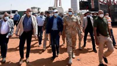 رئيس الوزراء يتابع أعمال التنفيذ بمنطقة الأعمال المركزية بالعاصمة الإدارية الجديدة