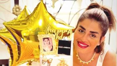 منه فضالي تحتفل بعيد ميلادها الـ 38 مع كعكة مرصعة بالهدايا الثمينة 